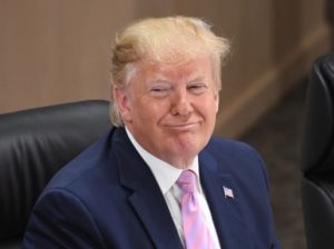 Як очікується, Трамп візьме участь у форумі в Давосі і, ймовірно, зустрінеться з президентом Іраку
